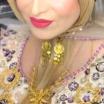 سنجاق زیر گلو الیزابت دو پایه/بدلیجات روح گندم/طرح طلا/لاکچری/دستساز