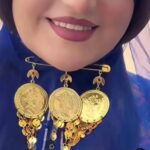سنجاق زیر گلو الیزابت سه پایه/بدلیجات روح گندم/طرح طلا/لاکچری/دستساز