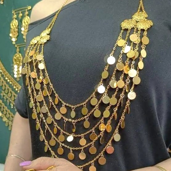 88bea8455e4c262cfc4f4671a881aac9_0 رولباسی اماراتی شکوفه بابونه | عروسی | بدلیجات روح گندم - تصویر 1