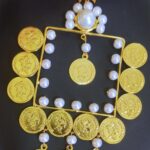 سنجاق زیر گلو مروارید/بدلیجات روح گندم/طرح طلا//دستساز