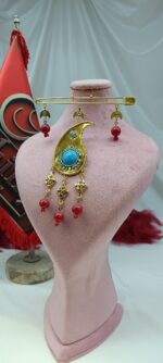 سنجاق زیر گلو یلدایی/روح گندم/طرح طلا/لاکچری/دستساز - تصویر 3