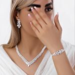 سرویس طرح جواهر برند سانتیوگو/عروسی/نامزدی/لاکچری/دستساز/رنگ ثابت/آب طلا/ طرح طلا/زیورآلات روح گندم